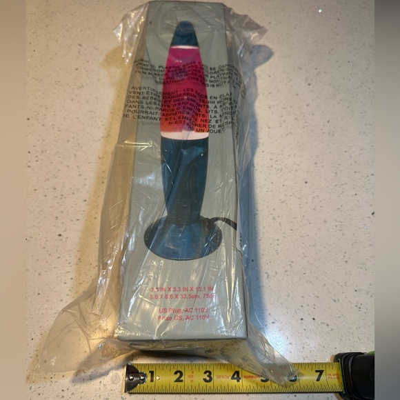 NWT - Liquid Motion Lamp from UO Home in sold out blue - Picture 10 of 11